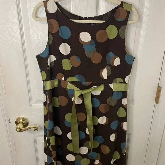 Jessica Howard Brown Polka Dot Midi Dress with Green Sash - Picture 4 of 5